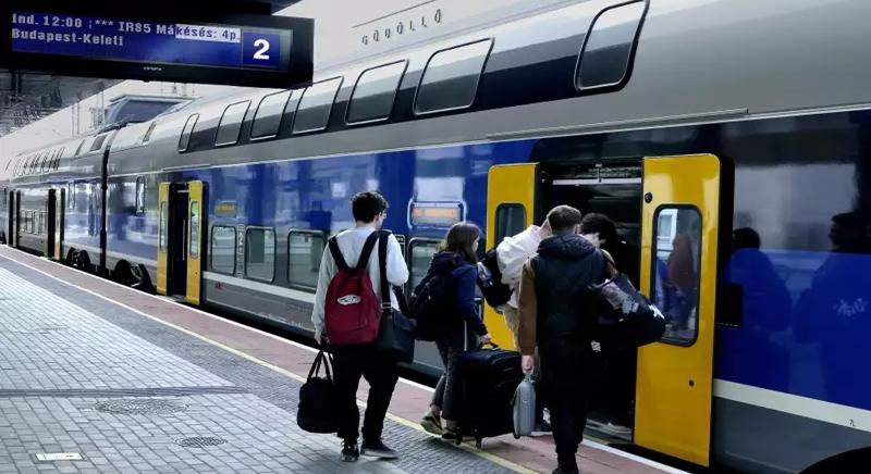 MÁV-START: ingyenes európai vonatbérletre pályázhatnak a 18 éves fiatalok