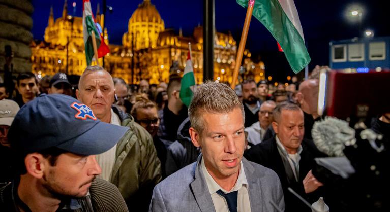 Magyar Pétert nem a múltja határozza meg, hanem a hit, hogy képes leváltani a kormányt