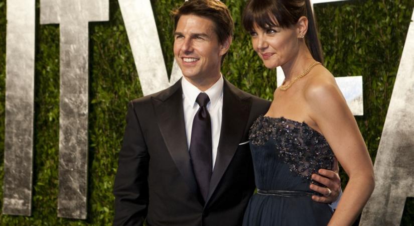 Friss fotók: 18 éves Tom Cruise és Katie Holmes ritkán látott lánya