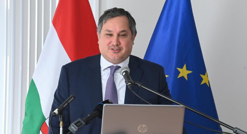 Az elektromos autógyártás jövőjéről tárgyalt német gazdasági döntéshozókkal a magyar miniszter