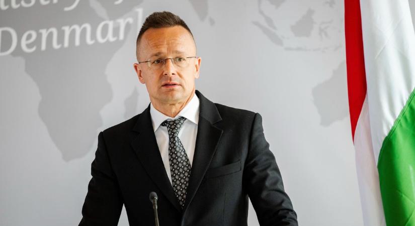 Hungary FM Hits Back At Critics of Hungary's Democracy Video
