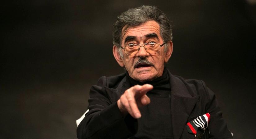 80 éves Ropog József, a Komáromi Jókai Színház örökös tagja