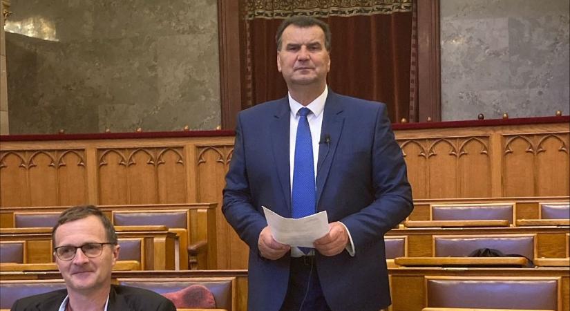 A kormány elkötelezett Zalaegerszeg fejlesztése mellett, mondta a miniszterhelyettes