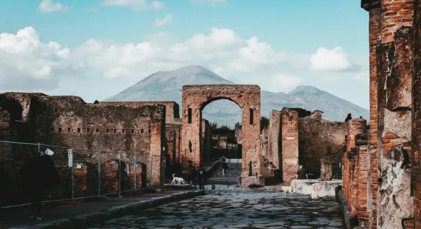 Pompeji romjai között öngyógyító betont fedeztek fel