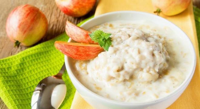Almás zabkása – gyors sütiélmény egészségesen, reggelire