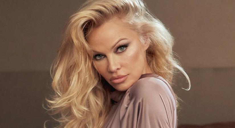 Pamela Andersonnal erősít a Csupasz pisztoly rebootja