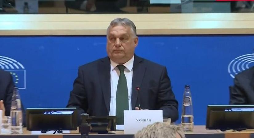 Orbán Viktor: Az Európai Unió jelenlegi vezetésének el kell mennie, és új vezetőkre van szükségünk!