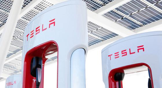 Az összes magyar Superchargert felszabadította a Tesla