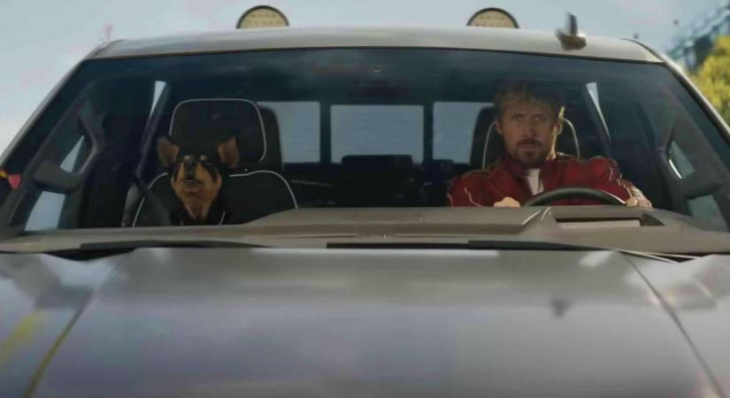Ryan Gosling a párja kutyája előtt is tiszteleg új filmjében