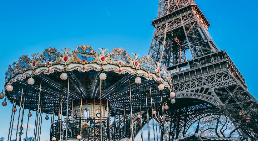 Párizsi fotókiállítást is hazudtak a hidasnémeti csalók
