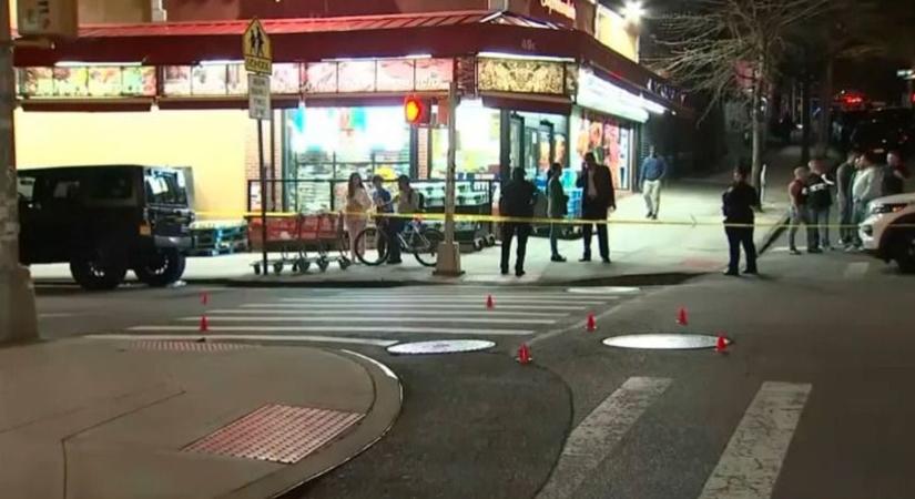 Fegyveres ámokfutás New Yorkban: egy ember meghalt, többen megsebesültek