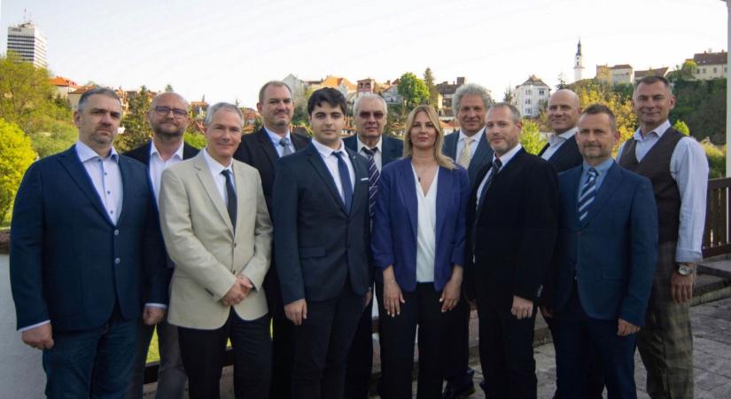 Nyilvános az Együtt Veszprémért képviselőinek névsora