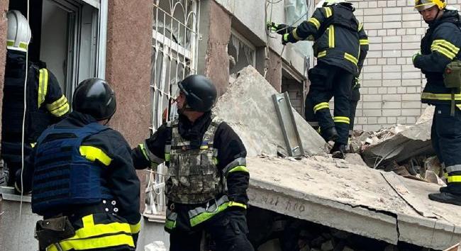 Csernyihivben 14-re nőtt a ma reggeli orosz rakétatámadás halálos áldozatainak száma