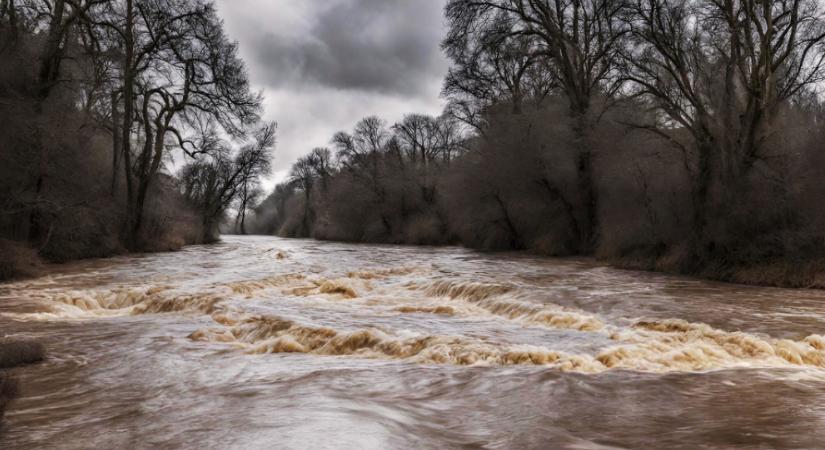 Elsőfokú árvízkészültség van Kovászna és Hargita megyében