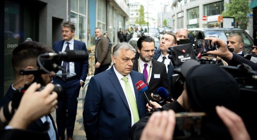Orbán Viktor: Magyarországon a határ az határ!