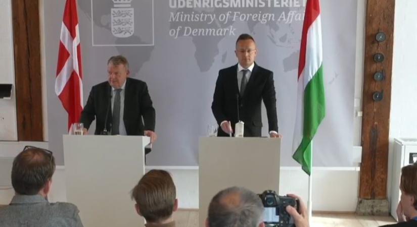 Szijjártó ezúttal Koppenhágában hazudott a magyar demokráciáról