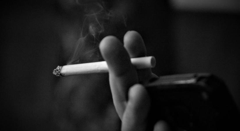 Végleg betilthatják a dohányzást a 2009 után születetteknek az Egyesült Királyságban