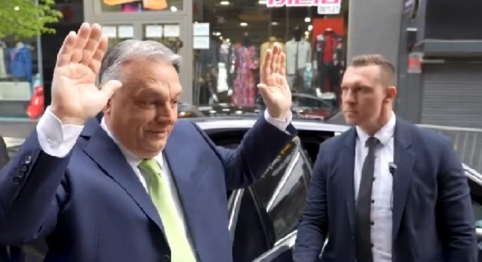 Több miniszterelnök elítélte Orbánék konferenciájának betiltását