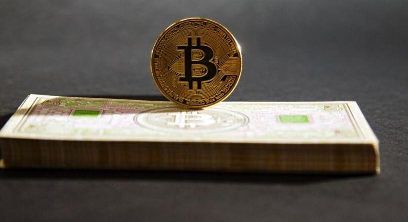 A vártnál előbb érkezett a felezés a bitcoin piacán: ennek senki sem örülhet
