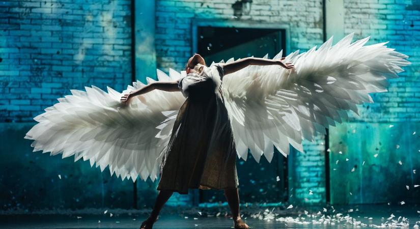 Teltházzal indult és álló tapsviharral végződött a magyar társulat balett-thrillere