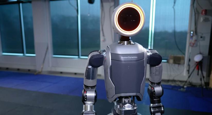 A Boston Dynamics bejelentette új emberszerű robotját, a teljesen áttervezett Atlast