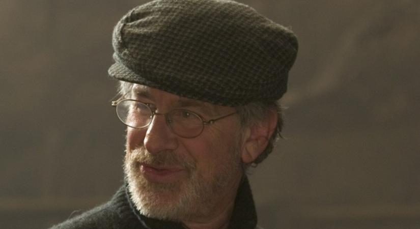 Steven Spielberg új sci-fin dolgozik, amelyben visszatér egyik kedvenc témájához