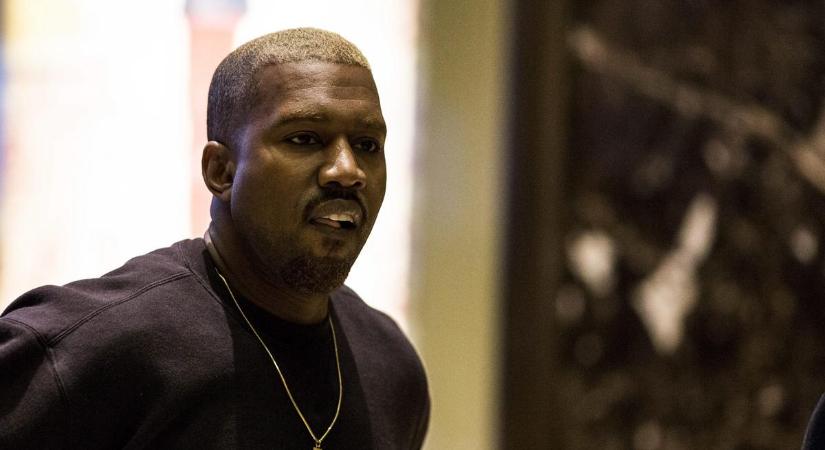 Pofátlan botrány: megragadták Kanye West feleségét, a rapper azonnal ütni kezdte a támadót