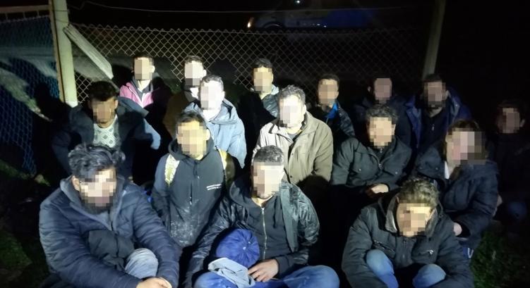 Szegeden csaptak le a migránsokra a rendőrök