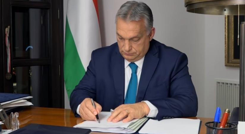 Orbán Viktor átírta a költségvetést