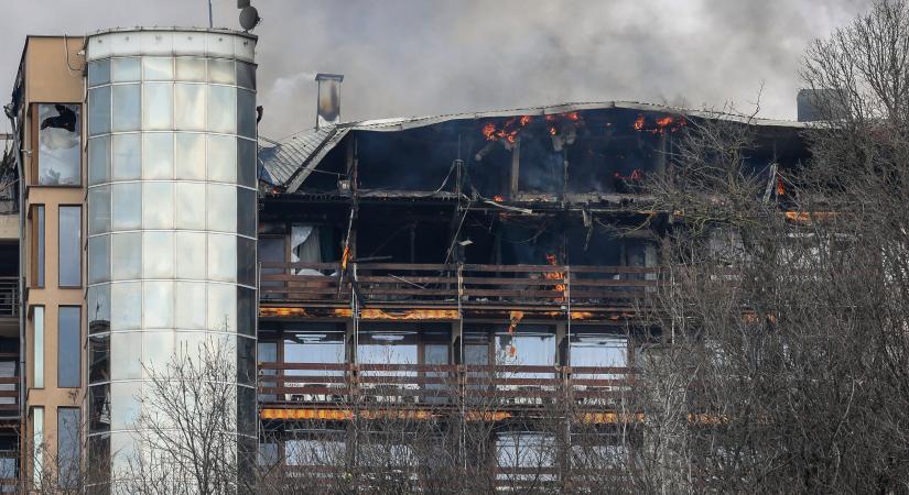 Hatalmas tűz pusztított a visegrádi szállodában, most hatvanmilliós támogatást kapnak az újjáépítéshez