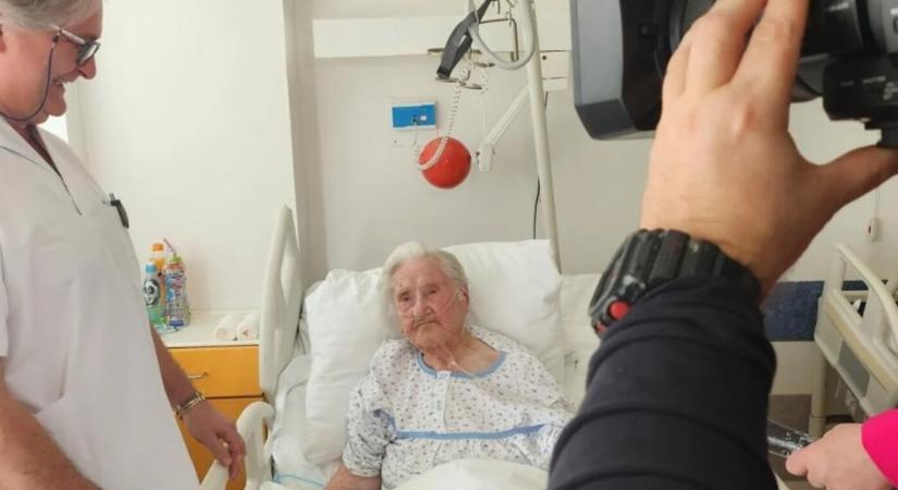 105 éves nőt operáltak orvosok Nyitrán