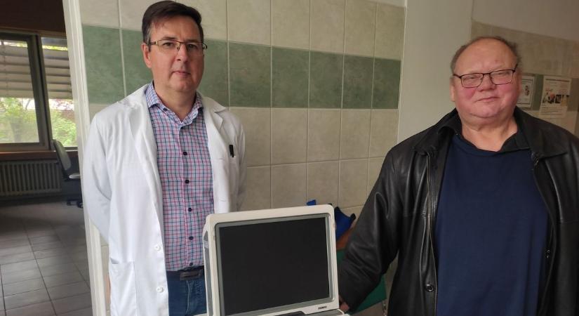 Mobil ultrahang készüléket kapott a kórház