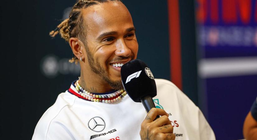Hamilton örül Alonsónak: Jó darabig én is itt leszek még az F1-ben!