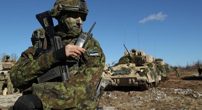 Az észt hadsereg főparancsnoka biztos abban, hogy Észtország legyőzi Oroszországot egy háborúban