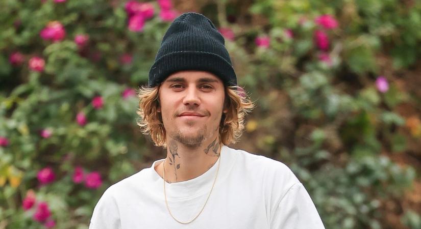 Justin Bieber újabb polgárpukkasztó szettel sokkol
