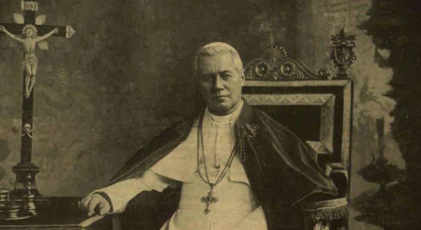Ferenc pápa: X. Piusz pápa sírt a világháborút látva, aki könyörgött a nagyhatalmaknak, hogy tegyék le a fegyvert