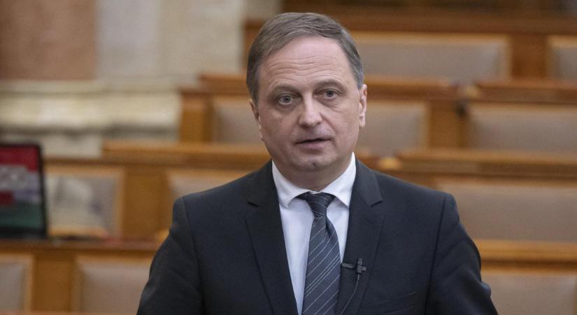Visszalép a főpolgármester-jelölt - Vitézy új támogatót kapott