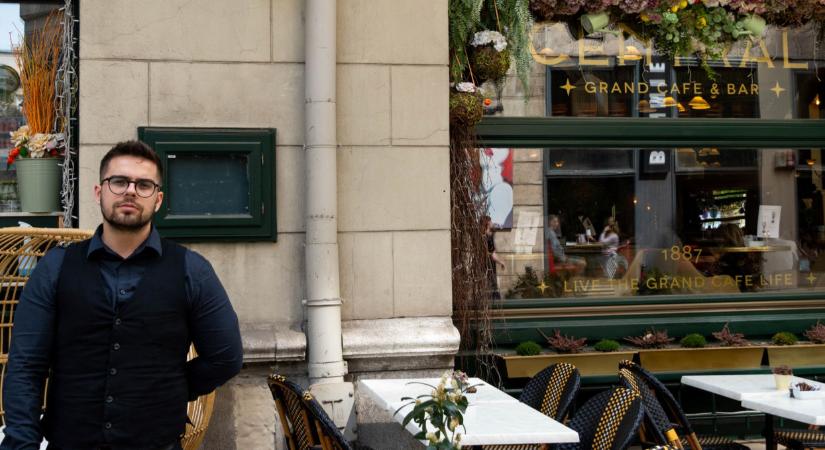 Legendás kávéház nyitott újra Budapesten: ennyiért ehetsz-ihatsz a főváros szívében