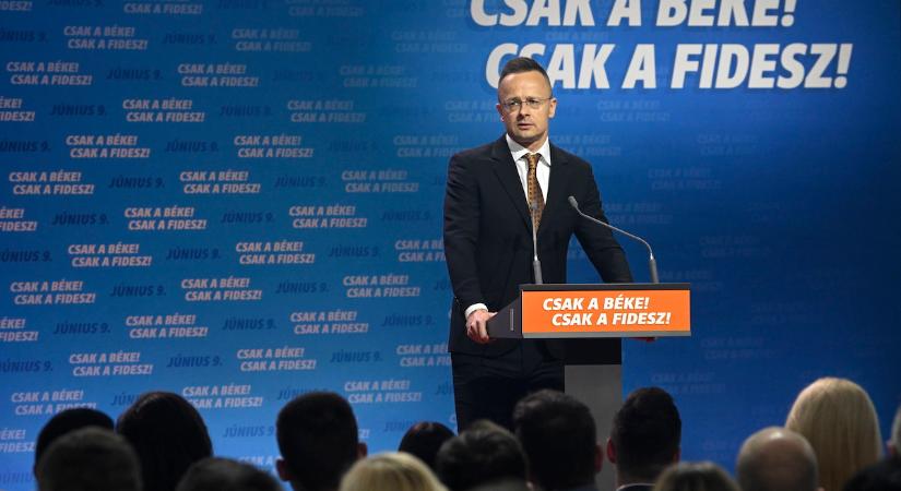 Szijjártó Péter: A béke színe a narancs, a béke neve Fidesz