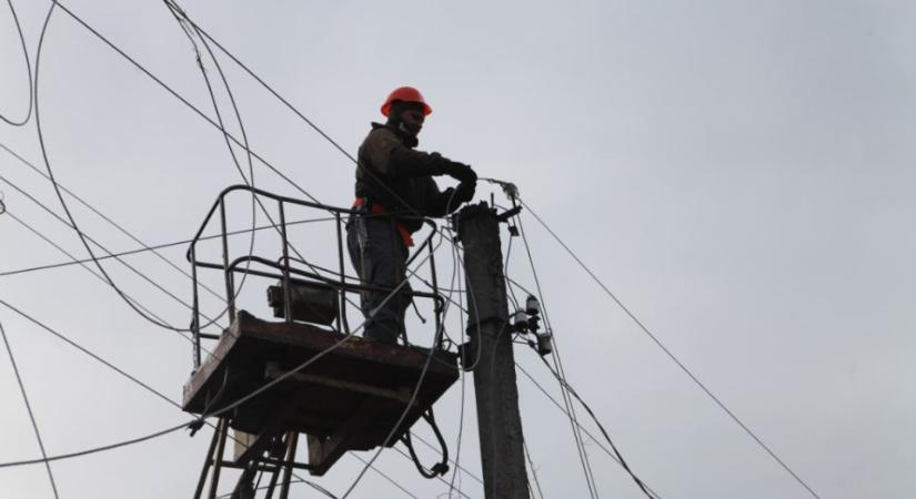 Ukrajnában ismét áramszünetekre lehet számítani: az Ukrenerho korlátozásokat tervez bevezetni az ipar számára