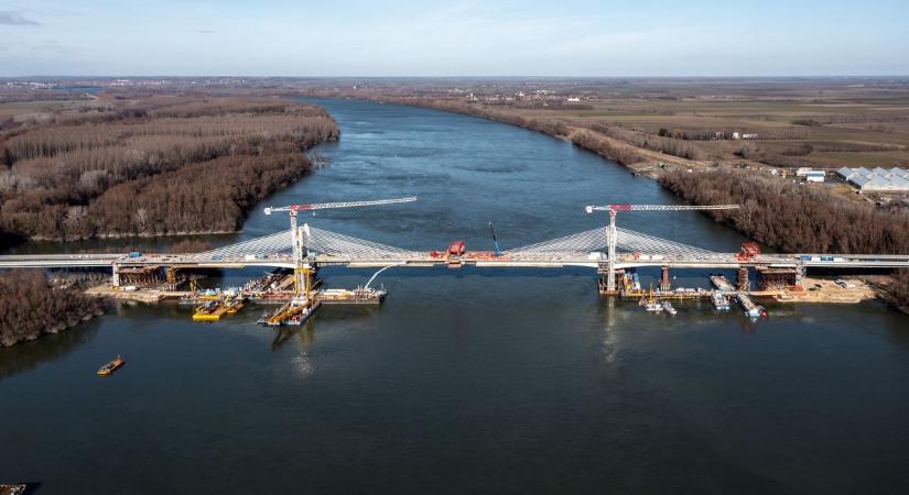 A nemzetközi szaksajtó elismerését is kivívta a Kalocsa–Paks Duna-híd építési projektje