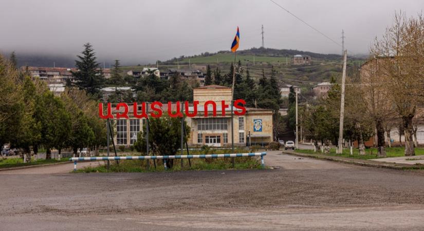 Örményország négy falut is odaad Azerbajdzsánnak