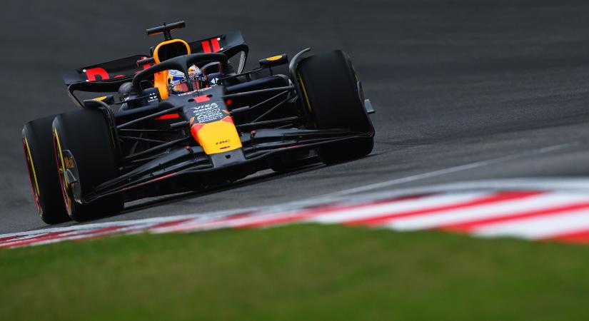 F1: Verstappen kiköszörülte a csorbát a kínai sprinten