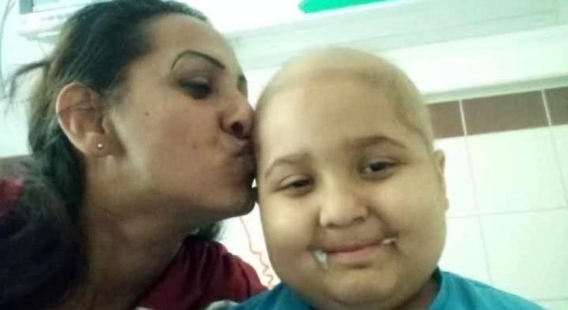 "Dumbó csodálatos kisfiú volt" - így teljesül a 7 évesen elhunyt Dominik utolsó kívánsága