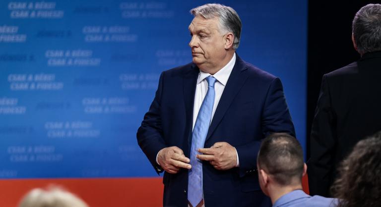 Szabad Európa: Sorcserével támad a Fidesz, mindenkit lecserélhet Orbán Viktor Budapesten