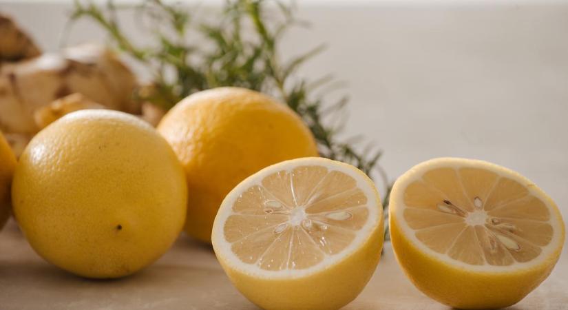 Sógornőm esküszik a fagyasztott, reszelt citromra: elképedsz, ha megtudod, mit tett az egészségével!