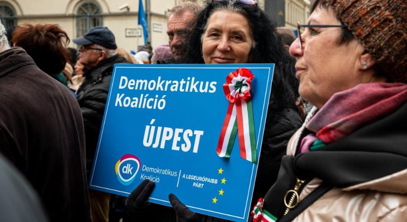 DK: A Kutya Párt ne veszélyeztesse az ellenzéki polgármesterjelöltek győzelmét a kerületekben!