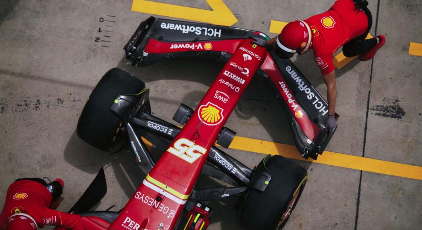 Sainz megoldotta, hogy ne érje túl nagy ütés a Ferrarit