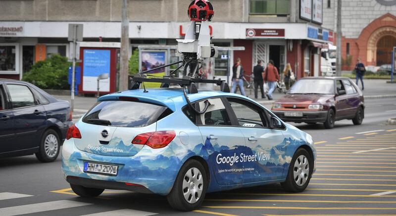 Visszatérnek az utakra a Google autói