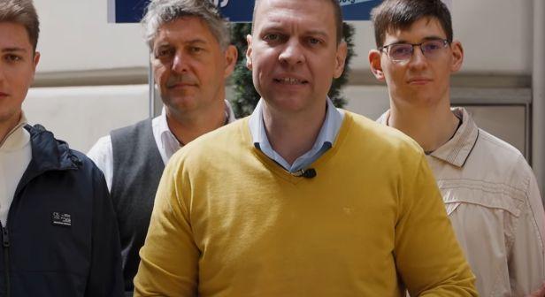 Rekordidő alatt jött össze a 20 ezer aláírás a Fidesz-KDNP EP-kampányában (VIDEÓ)